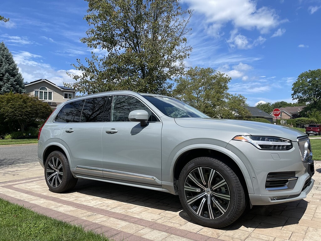 SIGNED! 2024 Volvo XC90 B6 Plus 6P MSRP 65095 577/mo tax inc
