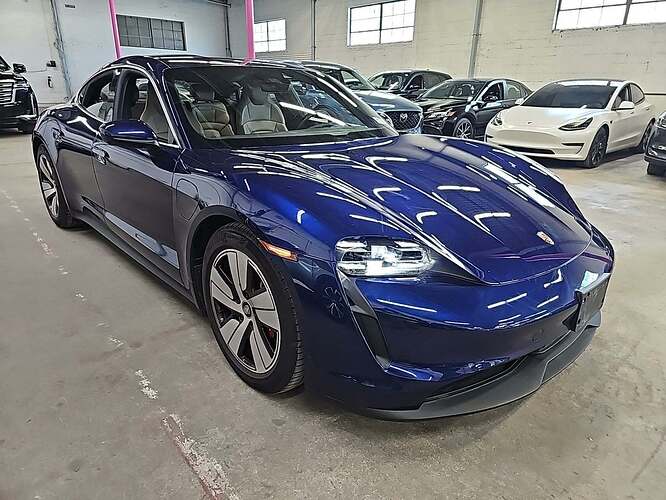 2022 Taycan 4S